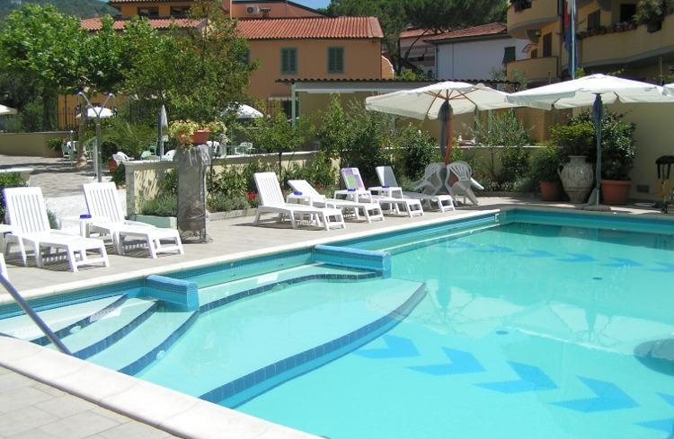 Hotel Dependance Montecatini Terme Eksteriør bilde